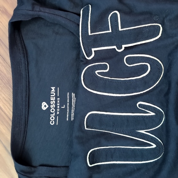 UCF *nwt* women's Colosseum long sleeve black shirt, size Large - Picture 2 of 3